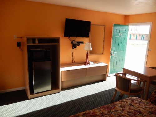 Townsman Motel image 8
